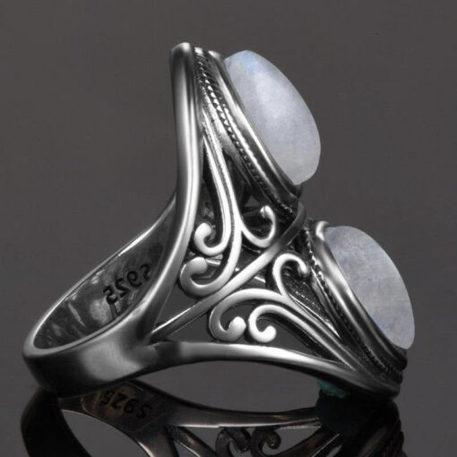 Zilveren boho maansteen ring | OkO-OkO