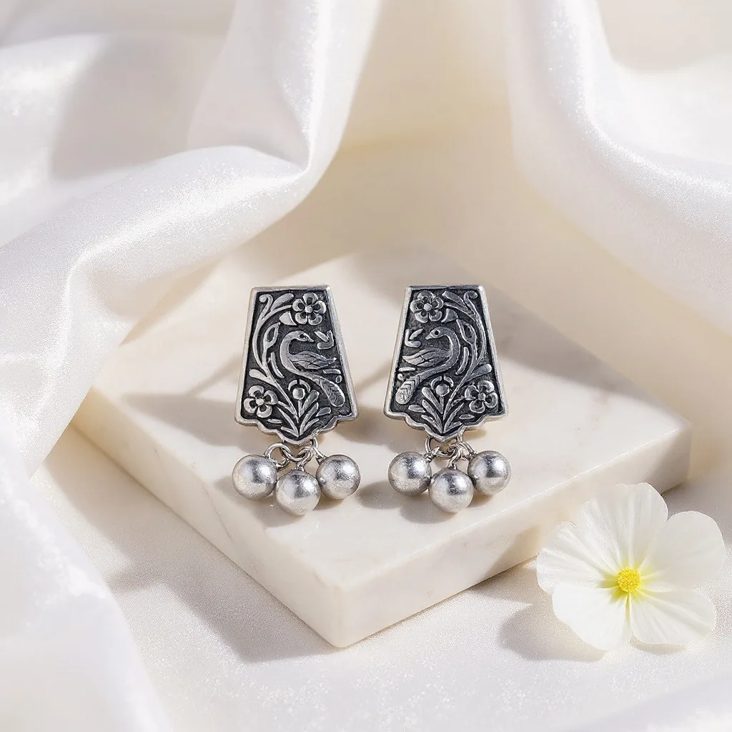 Offrir un bijou spirituel : guide complet des occasions | OkO-OKO™ Bijou Spirituel <br /> Boucles d'oreilles argent femme.