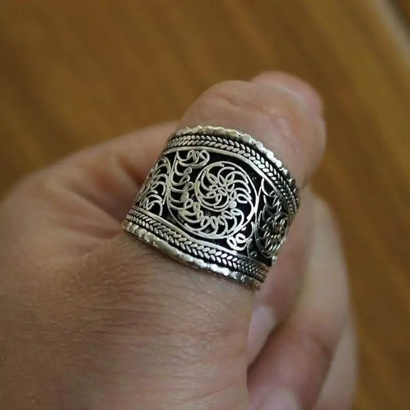 Bijou Spirituel <br> Bague de pouce argent. | OkO-OKO™ Bague de pouce argent porté au pouce | OkO-OkO