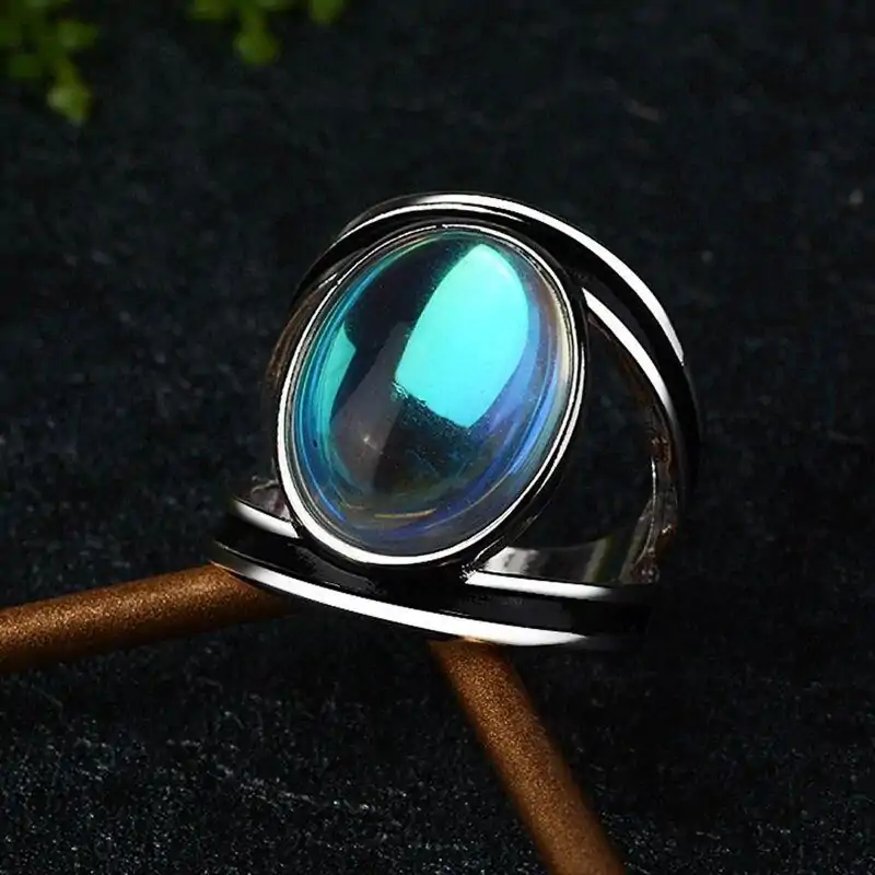 Lithotherapie Schmuck Mondstein Ring. | OkO-OKO™ Mondsteinring von der Seite gesehen | oko oko