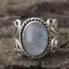 Anillo Boho de Piedra de Luna vista frontal | OkO-OkO