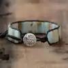 Lithotherapie Sieraad Armband met natuurlijke Amazonietsteen. | OkO-OKO™ Amazoniet en zwart lederen armband | oko oko