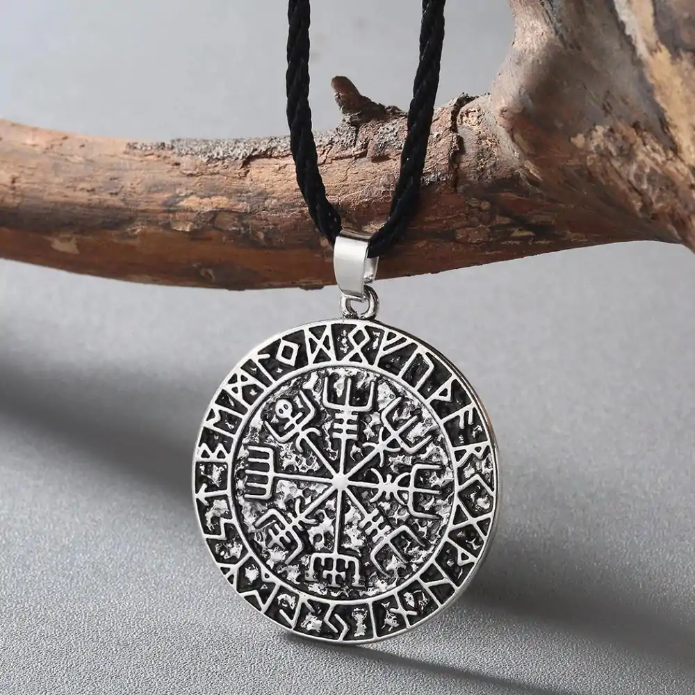 Bijou Homme <br> Collier Amulette Homme. | OkO-OKO™ Collier pour hommes nordique argenté | OkO OkO