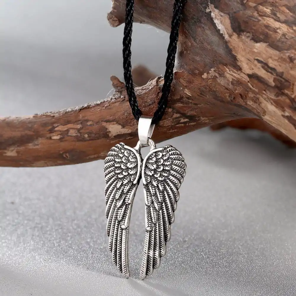Bijou Homme <br> Collier Amulette Homme. | OkO-OKO™ Collier pour hommes ailles d'ange argentés | OkO OkO