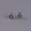 Bijou Spirituel <br> Boucles d'oreilles mantra OM en argent. | OkO-OKO™ Boucles d'oreilles matra OM en argent vue de face | OkO-OkO