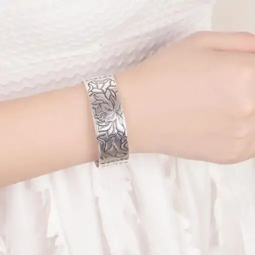 Lotus wristband | OkO-OkO