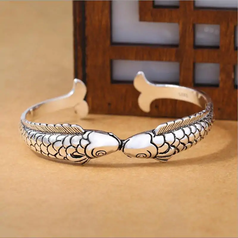 Spiritueller Schmuck Doppelter Fisch-Armband. | OkO-OKO™ Armband Fisch Silber Vintage-Finish | OkO-OkO