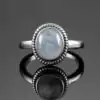Anillo de plata auténtica con piedra de luna | OkO-OkO™
