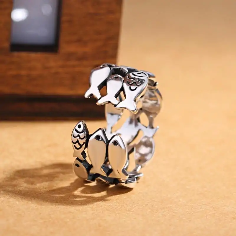 Bijou Spirituel <br> Fish ring (Silver). | OkO-OKO™ Adjustable silver fish ring | oko oko
