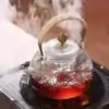 Teekannen aus Glas <br> Japanisch 700 ml. | OkO-OKO™ Teekanne aus Pyrexglas auf Heizplatte gestellt | oko oko