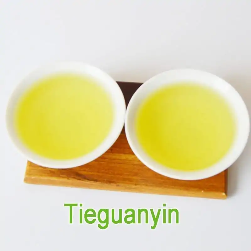 Thé et Infusion <br>Thé Vert Chinois | OkO-OKO™ Thé vert organique - dans des bols à thé | OkO-OkO