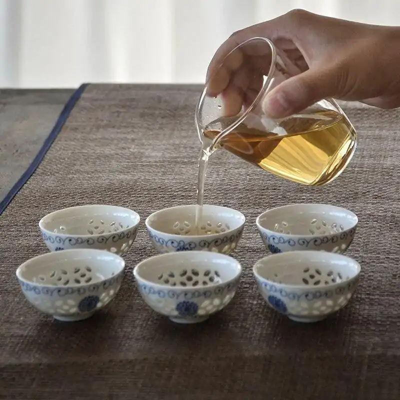 Service à Thé <br>Bol en Porcelaine de Chine (5 Designs) | OkO-OKO™ Bol en Porcelaine de Chine sur une belle table | oko-oko