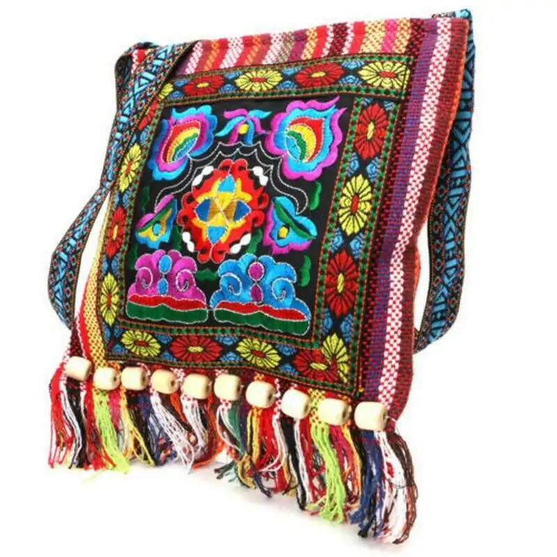 Sac à main <br>Brodé ethnique. | OkO-OKO™ Sac brodé ethnique dominante rouge | OkO-OkO