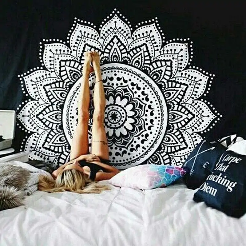 Wanddekoration Schwarz-Weiß Mandala Wandbehang. | OkO-OKO™ Wanddekoration Wandbehang Mandala Schwarz und Weiß. | OkO-OkO™