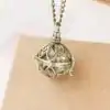 Bijou Diffuseur Huiles Essentielles <br> Boule en laiton (10 variantes). | OkO-OKO™ Pendentif diffuseur d'huiles essentielles boule en laiton aromathératie | oko oko