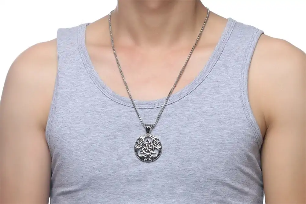 Bijou Homme <br> Collier nœud de la Trinité. | OkO-OKO™ acheter Collier homme nœud Trinité | oko oko