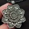 Spiritueller Schmuck Lotusblüten-Anhänger. | OkO-OKO™ Lotusblütenanhänger Silber | oko-oko