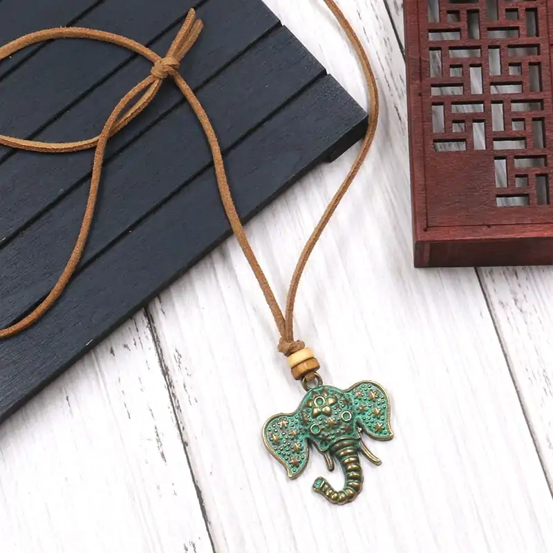 Acheter Collier avec pendentif tête d'éléphant | oko oko