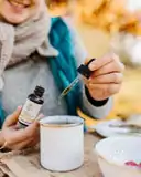Aromathérapie, le guide Indispensable | OkO-OKO™ femmes avec un compte goute
