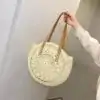 Sac à main <br>Raphia. | OkO-OKO™ Sac a main raphia tenu en main | oko oko
