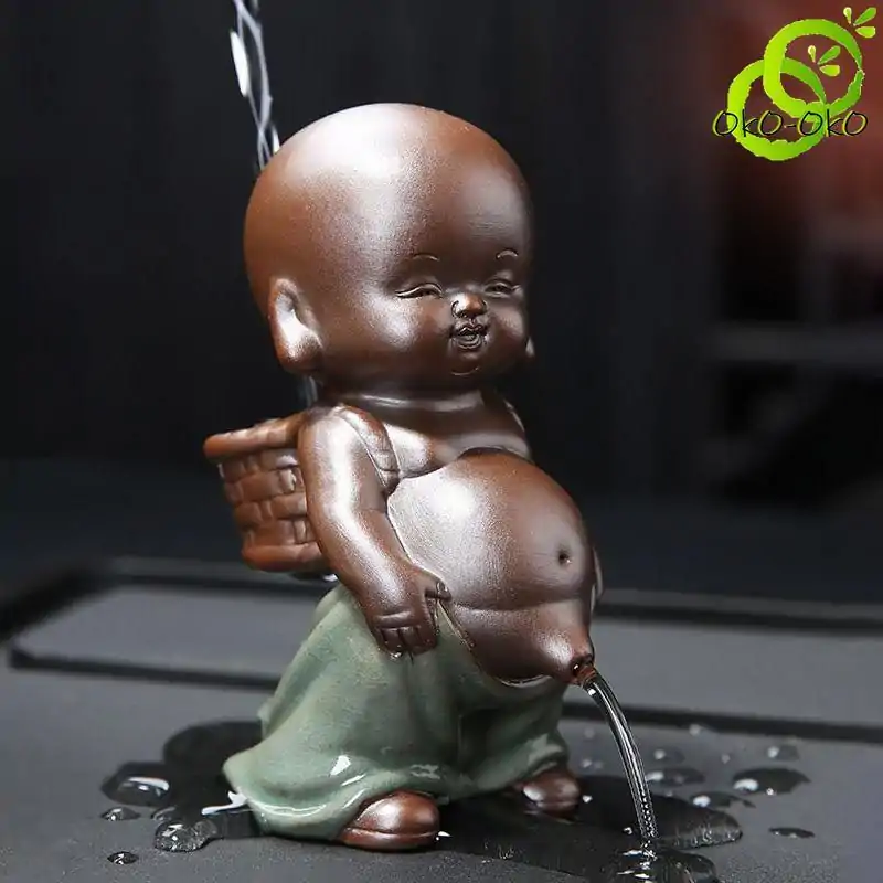 Tea Pets <br> Bébé Moine qui fait Pipi (6 variantes) | OkO-OKO™ Tea Pets Bébé Moine qui fait Pipi | OkO-OkO