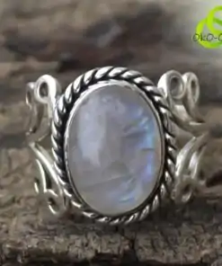 Boho Mondstein Ring | OkO-OkO