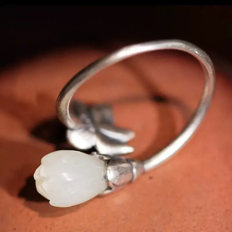 Bijou Spirituel <br> Bague Fleur de Lotus et Magnolia. | OkO-OKO™ Anneau ajustable Argent fleur de Lotus et Calice de Magnolia | OkO-OkO